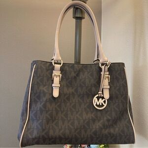 MICHAEL KORS Brown MK Monogram Signature Jet Set Medium Work Tote Bag